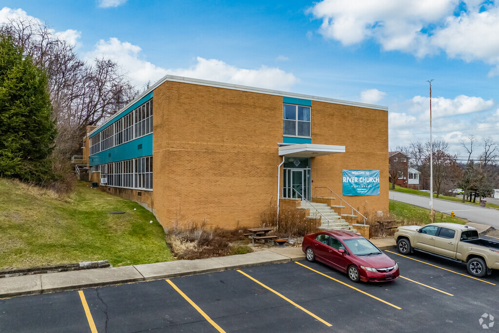 Welcome to St Agnes School in West Mifflin.