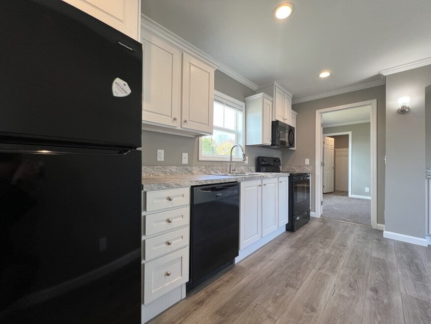 133 W Sourwood Dr, Browns Summit, NC 27214 - photo 1