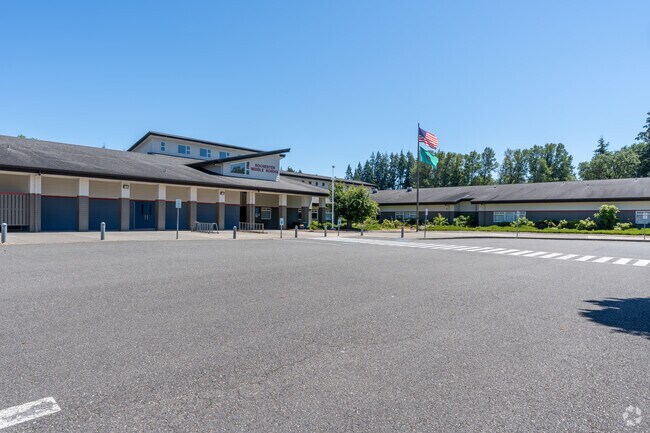 Rochester Middle School in Grand Mound is rated B minus on Niche.