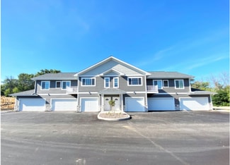 210 S 6th St Unit 4, Waterford, WI 53185