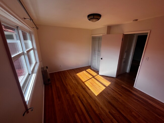 3013 SE Waverleigh Blvd unit 10, Portland, OR 97202 - photo 7