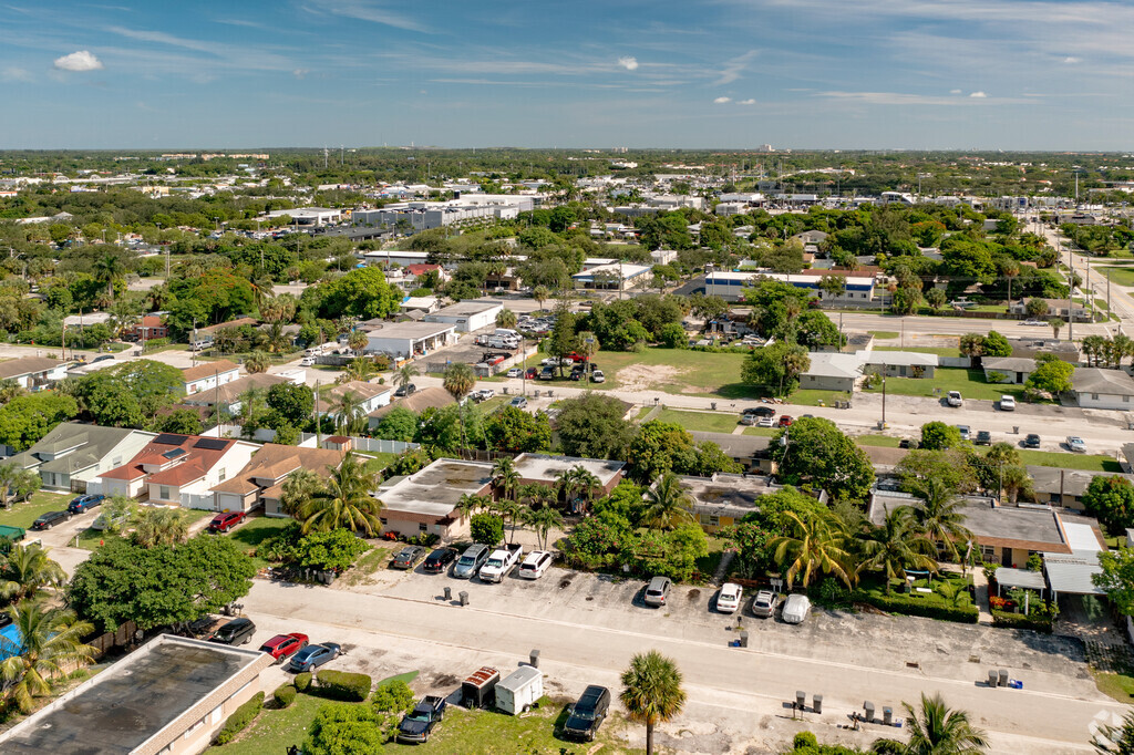 Brandon Estates - 1710 N Congress Ave, West Palm Beach, FL | Homes.com