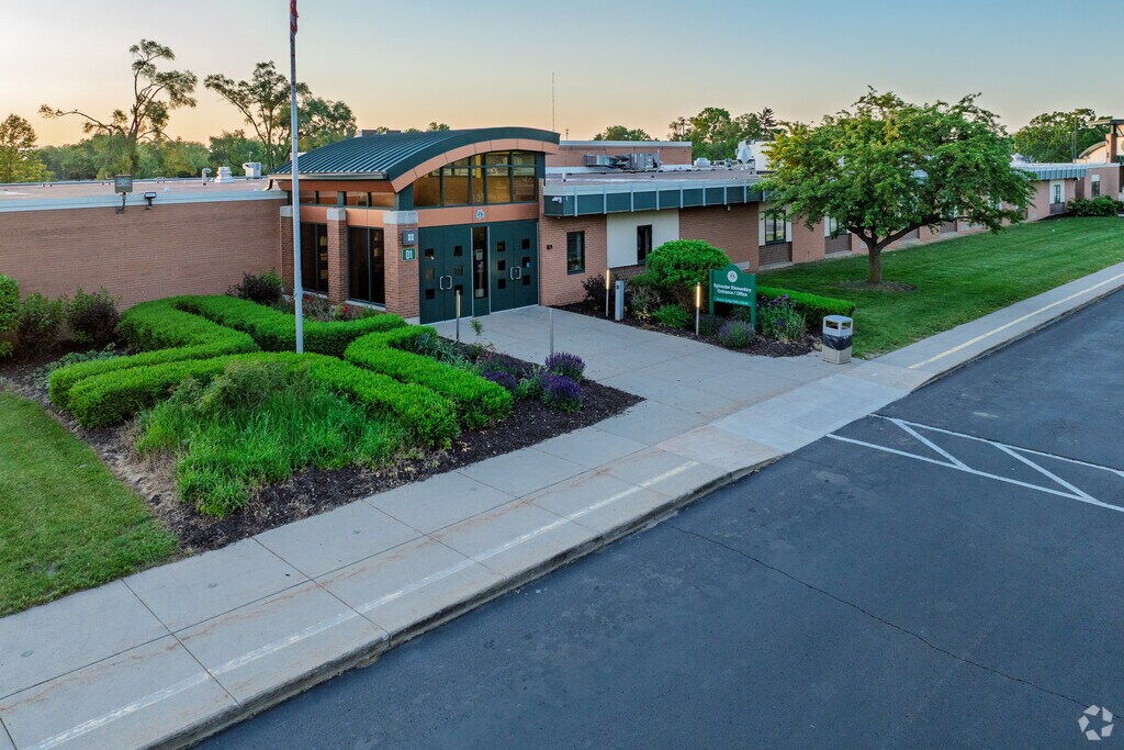 Sylvester Elementary School is a public school located in