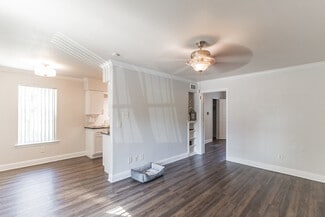 929 N Marsalis Ave, Dallas, TX 75203