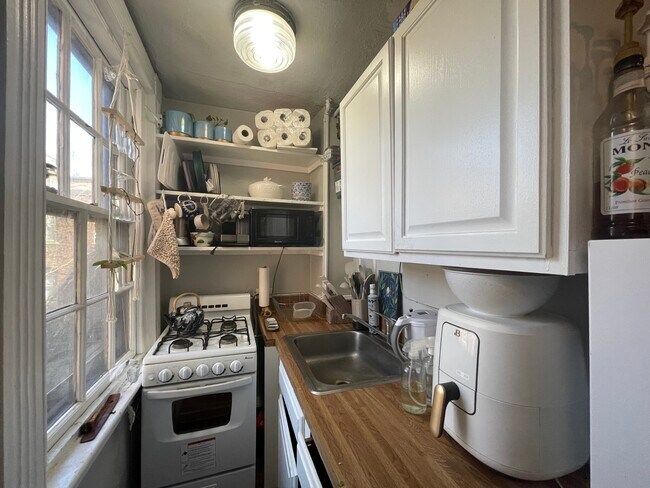 50 Brainerd Rd unit 75-101, Allston, MA 02134 - photo 6