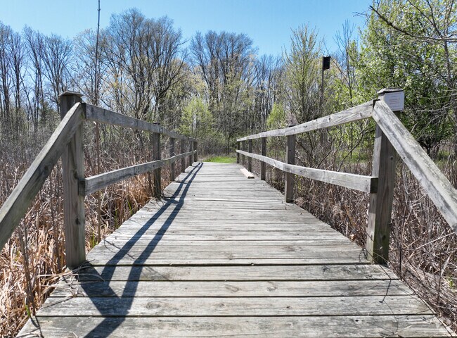 Daubenspeck Community Nature Park is a great spot for those looking to escape the city and enjoy some time in nature in the College Park neighborhood.