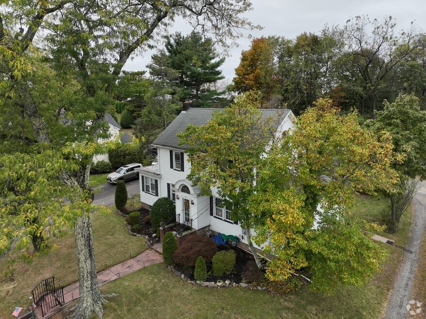 91 Minnisink Rd, Totowa, NJ 07512 - photo 2