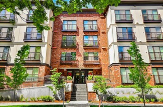 123 18th Ave E, Seattle, WA 98112
