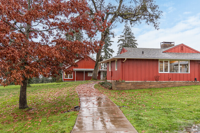 Oak Hill School Is s private pre-K, elementary & middle School.