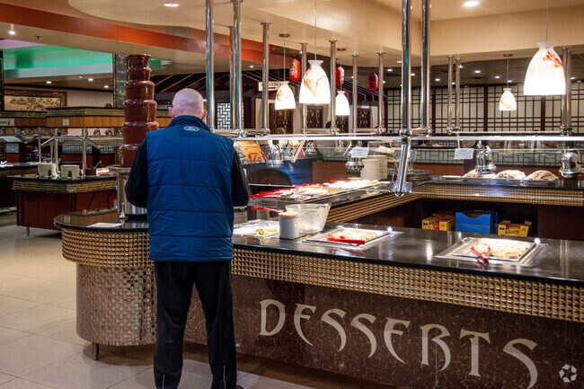 The Teppanyaki Grill & Supreme Buffet is a local favorite, featuring a giant chocolate fountain, which is included in its all-you-can-eat Asian and American food buffet.