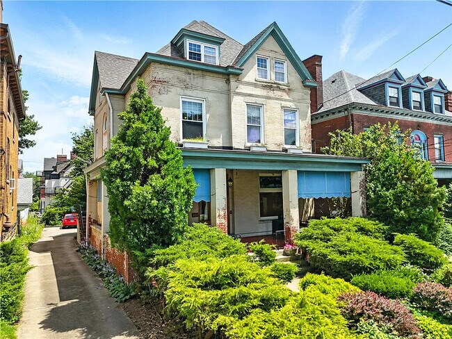 451 S Atlantic Ave unit 5, Pittsburgh, PA 15224 - photo 2