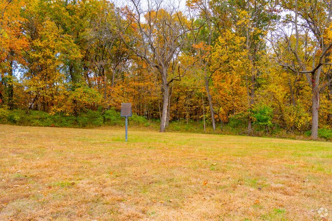 Sanders Park in Home Park doesn't really have any amenities, but good greens pace.