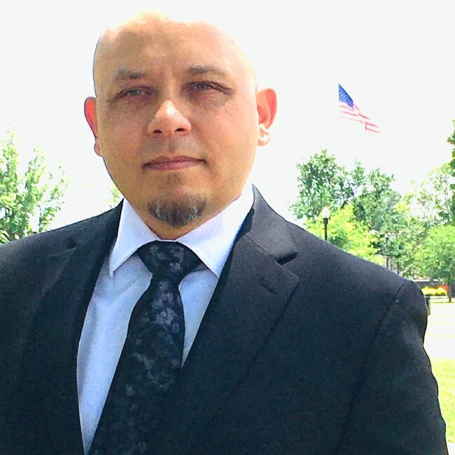 Agent Photo