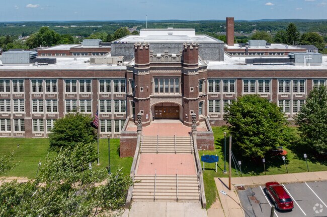 Students at Hazleton Elementary/Middle School can expect a sufficient education.