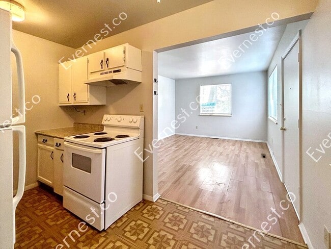 954 W Moreno Ave, Colorado Springs, CO 80905 - photo 5