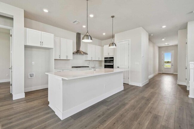 1550 Merrythought Ln unit 36472813, Sarasota, FL 34240 - photo 5