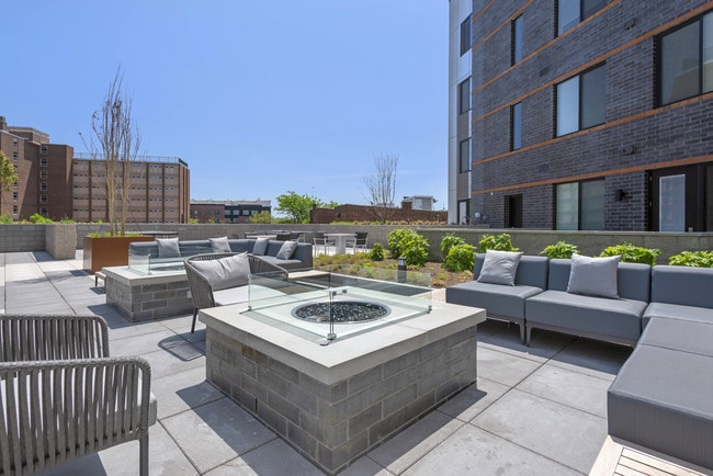 19 East, Bayonne, NJ 07002 - photo 3