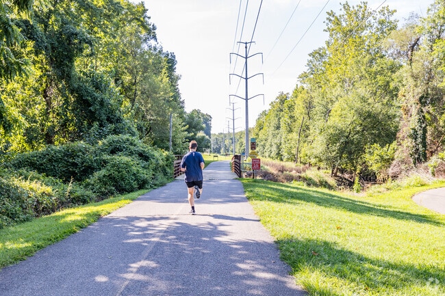 Fuel your running passion amidst the tranquility of Bluemont on the renowned W&OD trail.