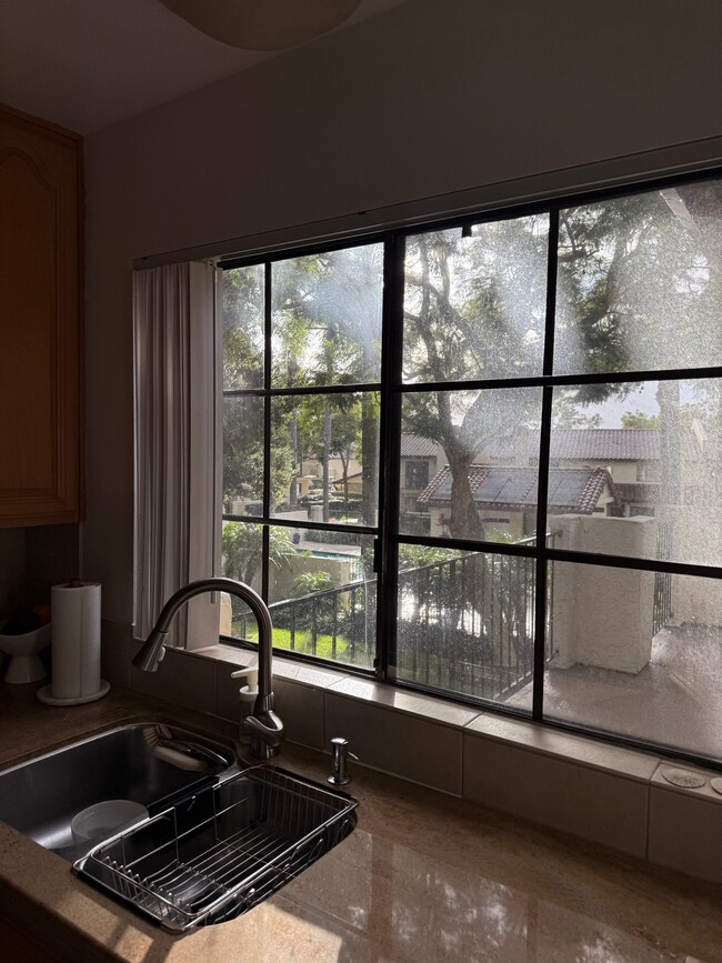 4120 Porte de Merano unit 79, San Diego, CA 92122 - photo 7