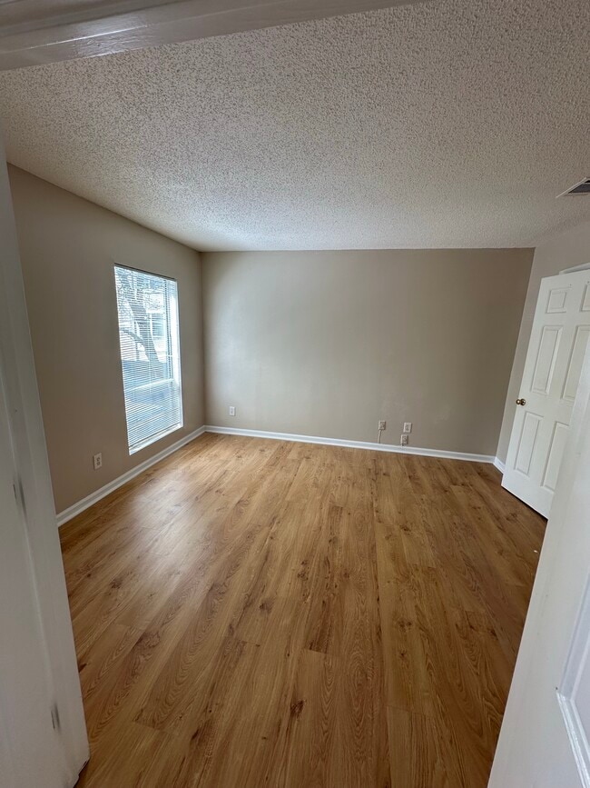 209 14th St NE unit 111, Atlanta, GA 30309 - photo 6