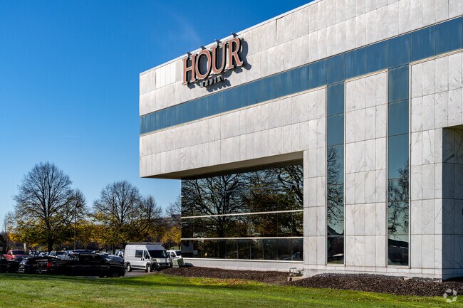 Several of Detroit's major employers have headquarters in Troy.