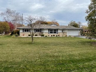630 Wilson Dr, Brookfield, WI 53005