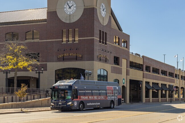 The Overlook neighborhood has easy access to public transportation.