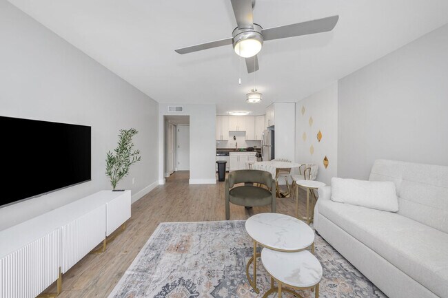 4403 W Cleveland St unit ID1365973P, Tampa, FL 33609 - photo 5