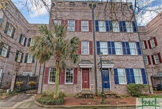 411 E Hull St, Savannah, GA 31401