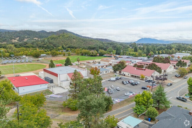 Upper Lake High School