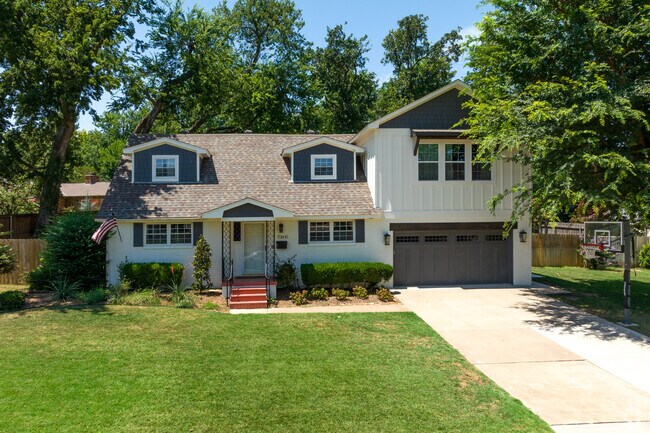 Split-level homes are enjoyed by many Capitol View homeowners.