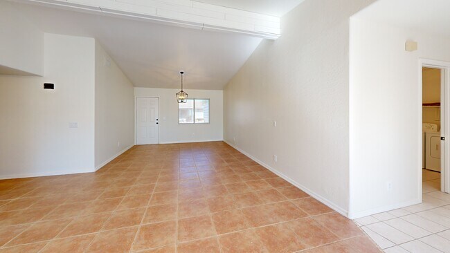 524 S 113th St, Mesa, AZ 85208 - photo 2