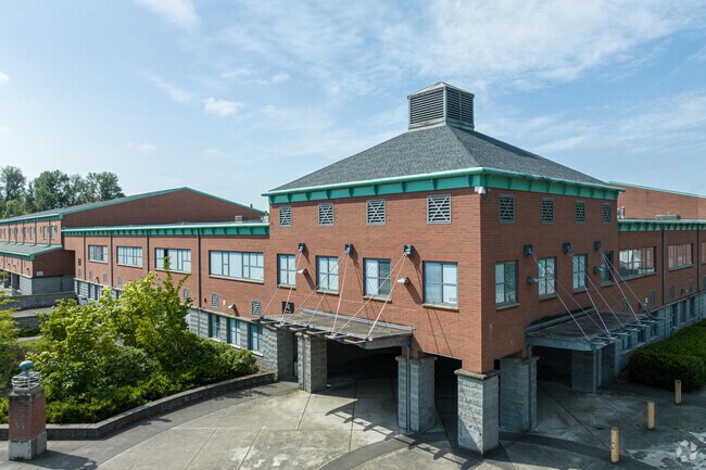 The main entrance of  Kentlake High School.
