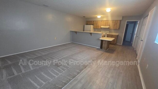 2118 Brandy Place, Lakeland, FL 33803 - photo 2