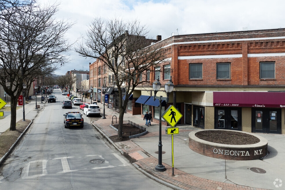 City_1003955_Oneonta_P1_001_MB_041425