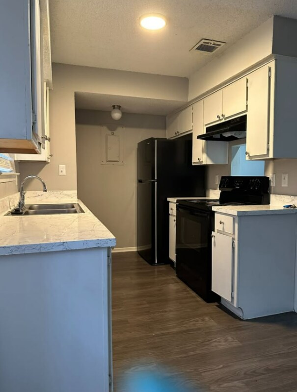 124 S Las Vegas Trail, White Settlement, TX 76108 - photo 3