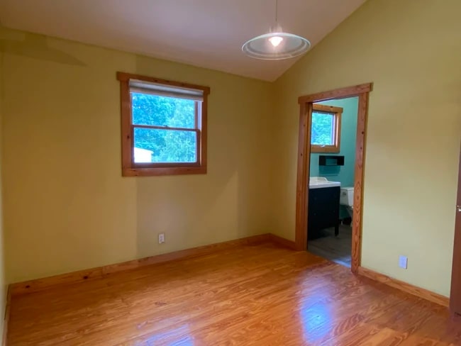 601 S Grant St, Bloomington, IN 47401 - photo 4