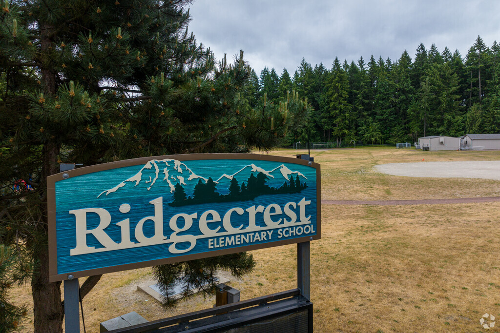 Signage for the Ridgecrest Elementary School in Puyallup.