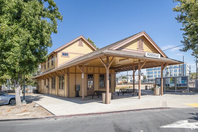 Many local commuters from Diamond Oaks utilize the Amtrak station for transportation.