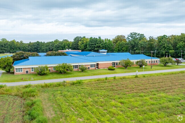 Camden, NC's Camden Middle School serves children in grades 7-8.