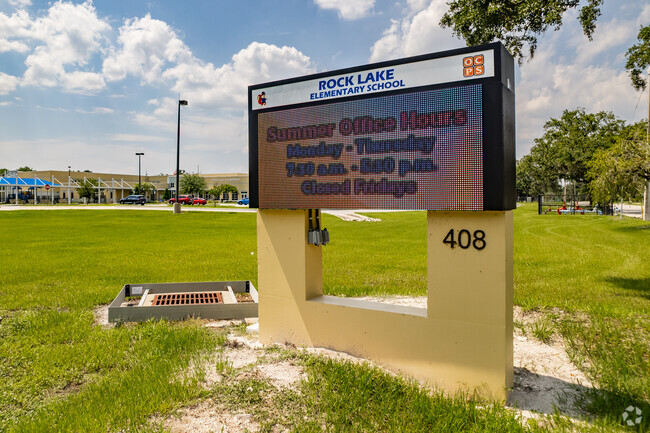 Rock Lake Elementary School's welcome sign in Orange County.