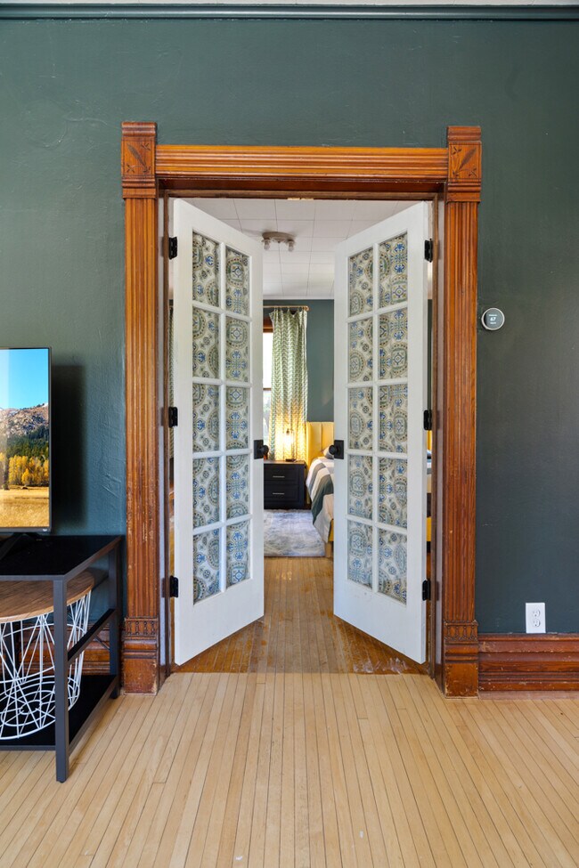 1028 Porlier St unit 1, Green Bay, WI 54301 - photo 7