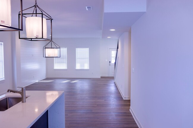 19979 Cornice St, Spring Hill, KS 66083 - photo 4