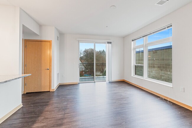 1121 S Park St unit 312, Madison, WI 53715 - photo 7