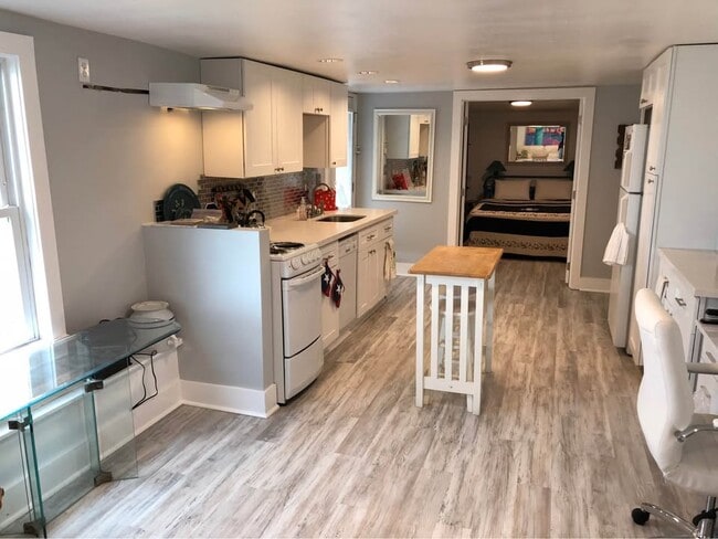 4516 Banks St unit Lower unit, New Orleans, LA 70119 - photo 3