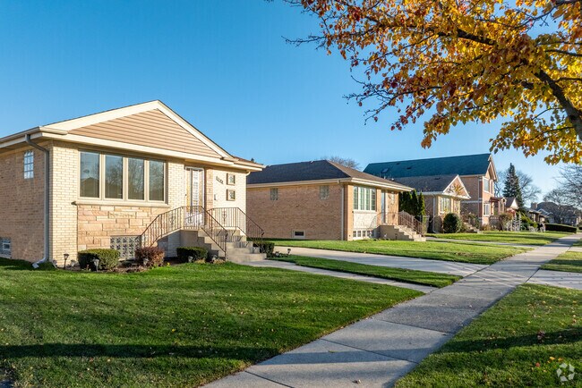 Brick, mid-century bungalows are well represented in Niles.