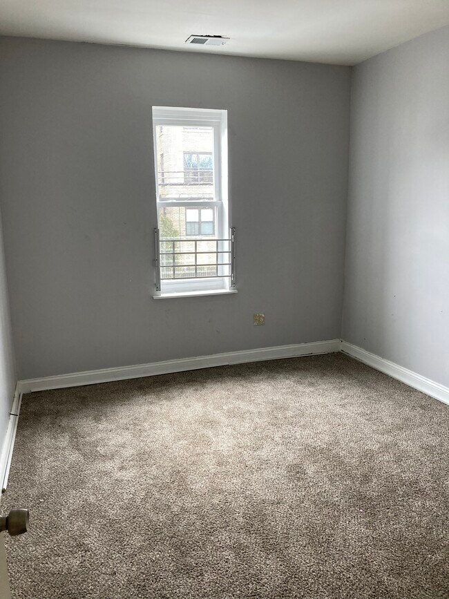 347 Avon Ave unit 2, Newark, NJ 07108 - photo 7