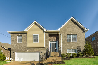 425 Chinook Dr, Nashville, TN 37013