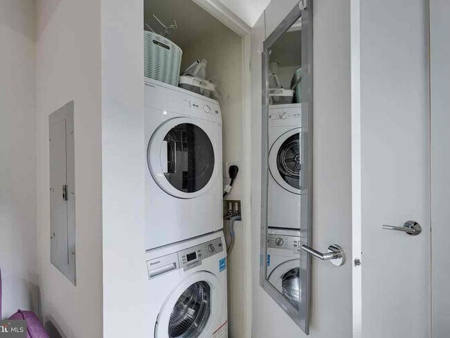 2422 17th St NW unit 204, Washington, DC 20009 - photo 6