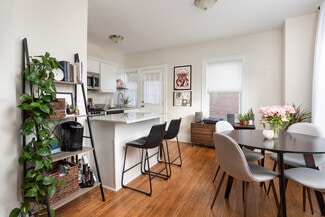 15004 Saint Paul St, Grosse Pointe Park, MI 48230